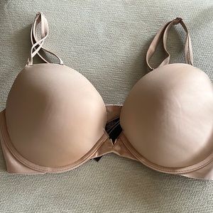 Victoria secret push up bra size 34D